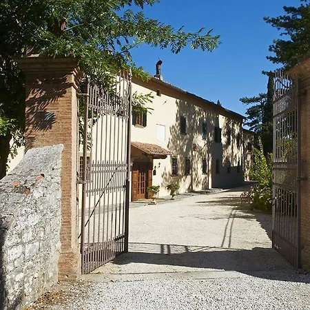 Borgo Di Pietrafitta Relais كاستيلّينا إنْ كْيانت