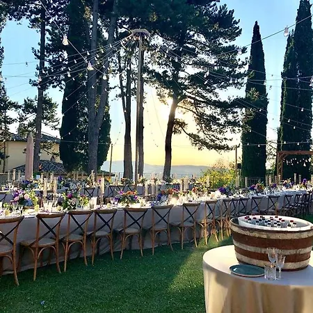 Borgo Di Pietrafitta Relais شقة
