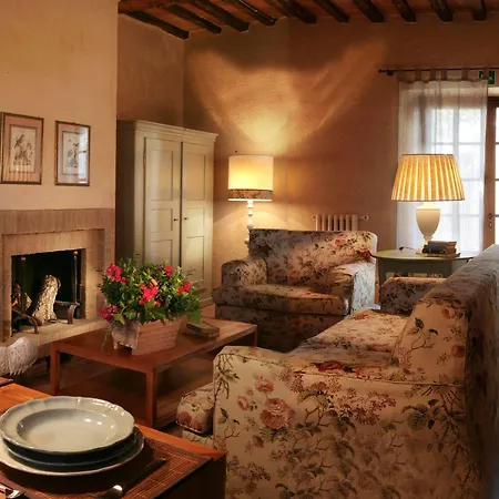 شقة Borgo Di Pietrafitta Relais *