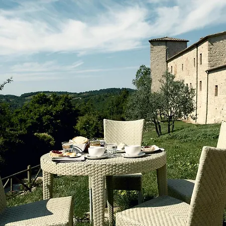 Borgo Di Pietrafitta Relais شقة *