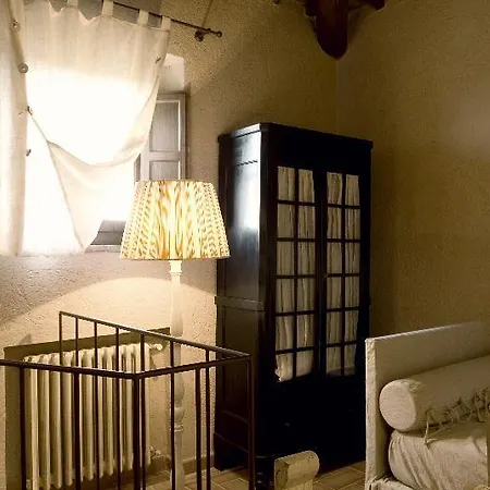 Borgo Di Pietrafitta Relais Apartmán *