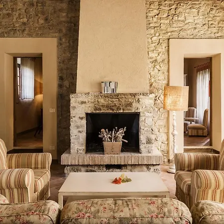 Borgo Di Pietrafitta Relais Apartmán *